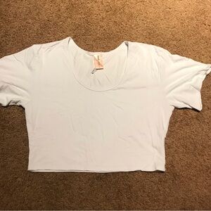 Smash and Tess cropped t-shirt size xl white